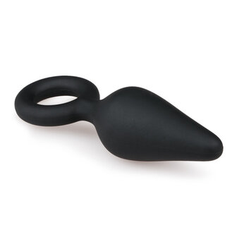 Zwarte buttplug met trekring - small