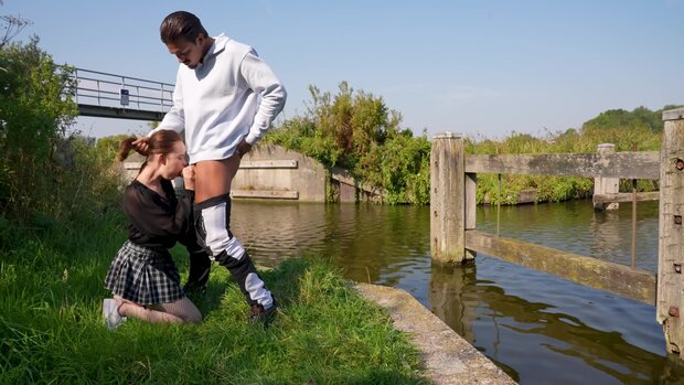 Vrijgevochten Sletjes Met Wijd Opengesperde Gaatjes - DVD