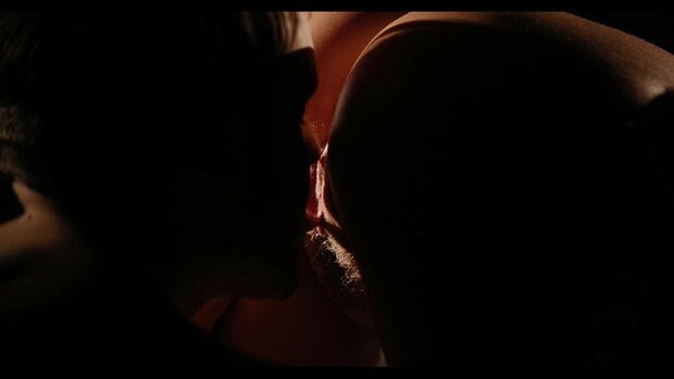 SINFULXXX - What You Want Me To Be - DVD - Vrouwvriendelijke Porno