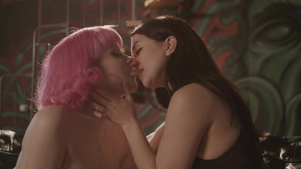 JoyBear - Coupling - DVD